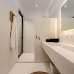 Gr - La Punta Villa *