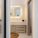 Gr - La Punta Villa *