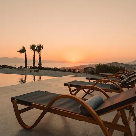 Gr - La Punta Villa Plaka (Naxos)